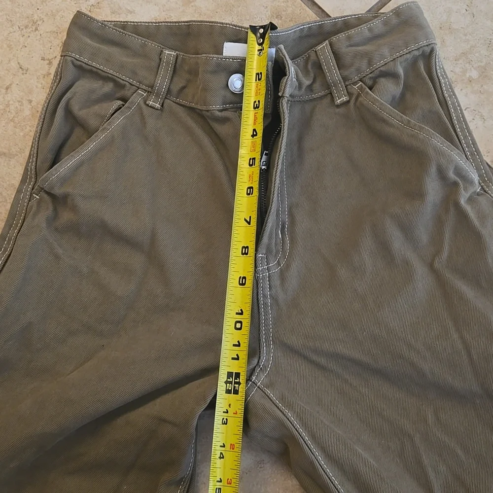 H&M Women's Khaki Cargo Pants